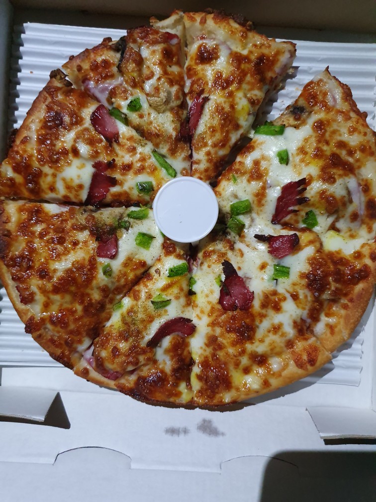 پیتزا فرشته
