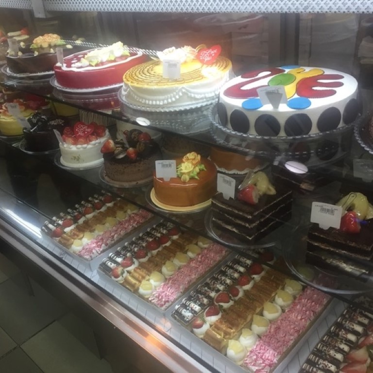 شیرینی داغ